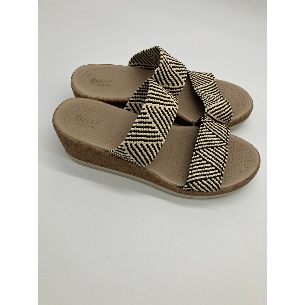 Bzees Womens Black White Chevron Knit Wedge Sandals Slip On Slides Size 9.5